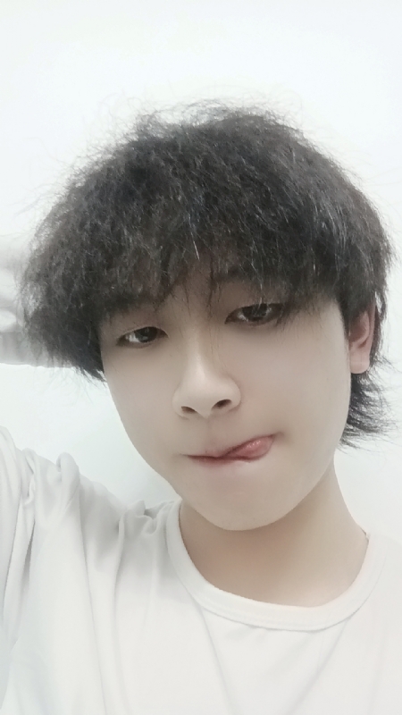 晓傑的第二张照片--岱山认干亲服务网